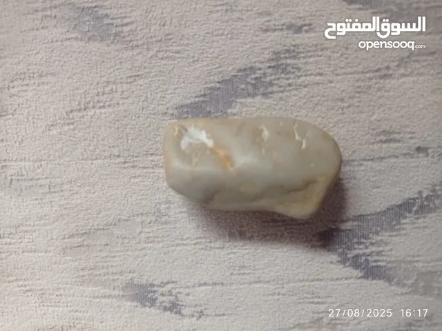 حجر الجاد خام للبيع