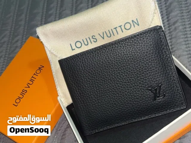 محفظة .Louis Vuitton.ماستر كوبي للبيع