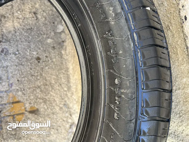 جنيات اطارات ميشلين حجم 18 للبيع 6 80 دينار مقياس 235/65//18