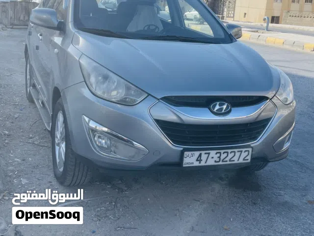 2010, هيونداي, توسان, Standard