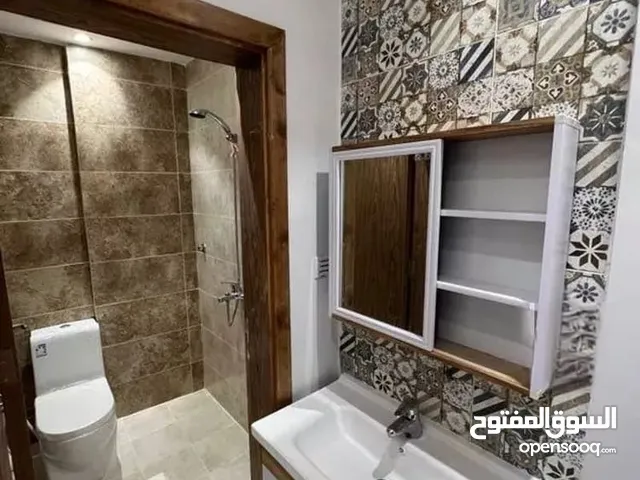 160m2 4 Bedrooms Apartments for Rent in Jeddah Al Aziziyah