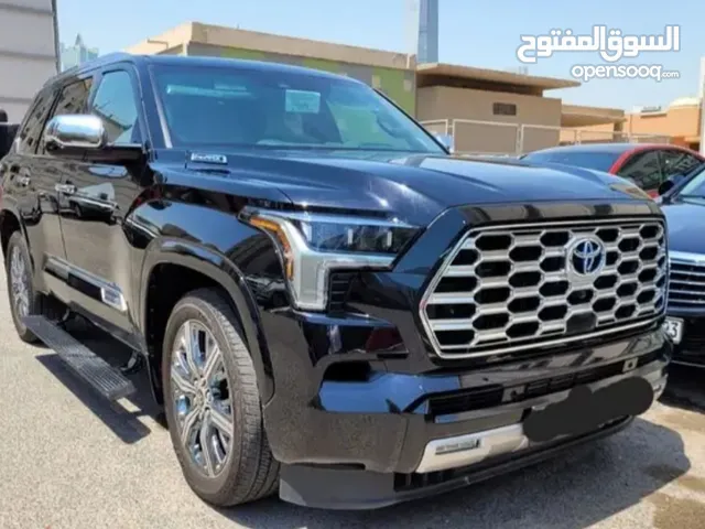 Toyota  SEQUOIA.  2023