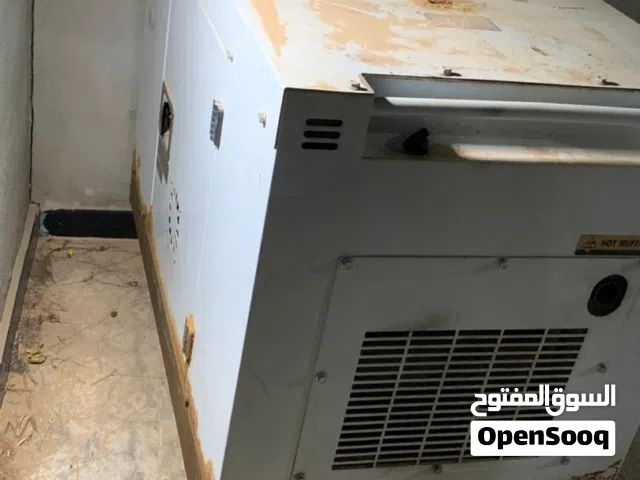 مولد انجليزي بحاله ممتازة