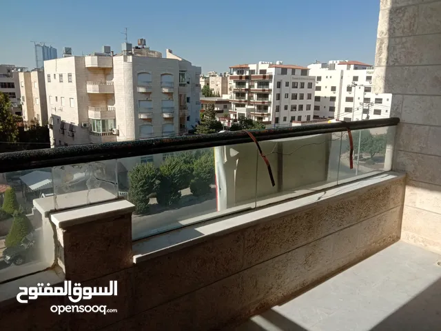 200 m2 3 Bedrooms Apartments for Rent in Amman Deir Ghbar