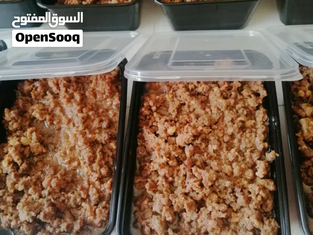 طعام شغل منزلي بنظافة وتقانة  عالية مكان التواجد الخوض شارع مزون