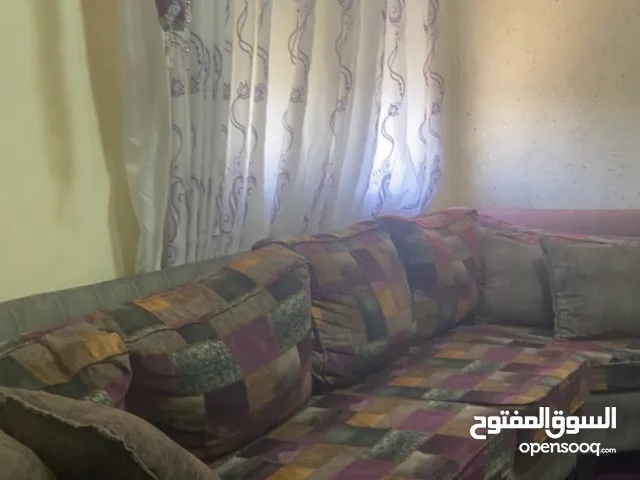 كورنر للبيع