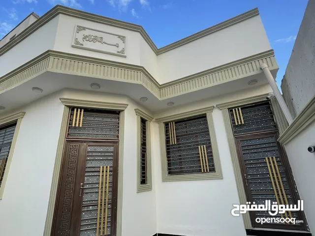 200 m2 2 Bedrooms Townhouse for Sale in Basra Tannumah