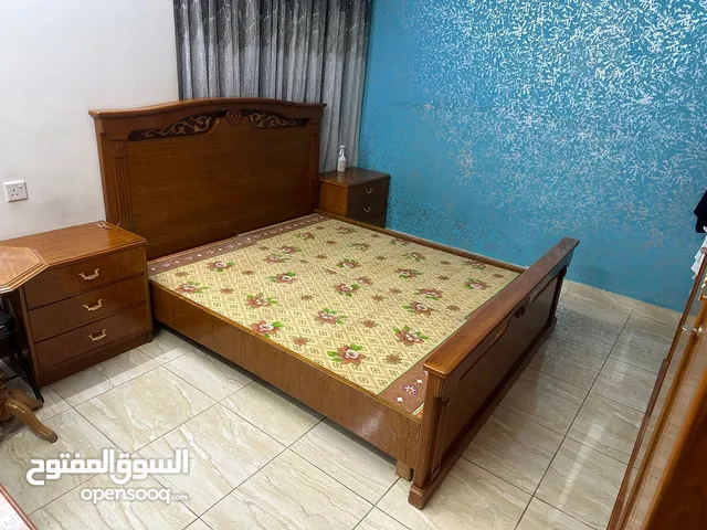 غرفة نوم نفرين صاج نظيفة جداً