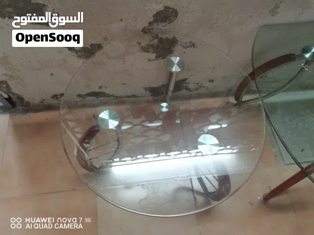 طاولات زجاج ثنتين