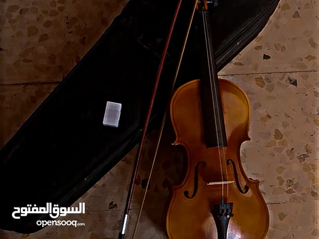كمان مستعمل بحاله ممتازه للبيع او للبدل