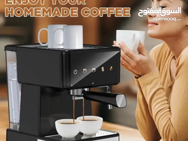 مكينة صنع القهوه و مكثف حليب جديد استعمال اسبوع فقط بالكرتون اسبريسو و قهوه كابتشينو coffee machine