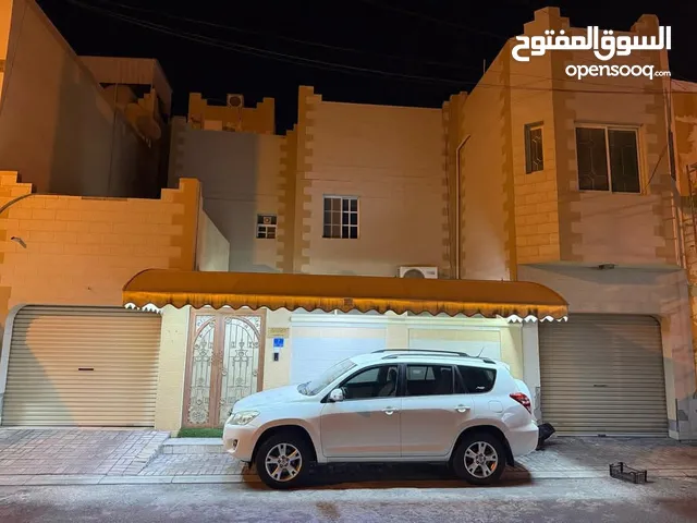 232 m2 4 Bedrooms Townhouse for Rent in Muharraq Hidd