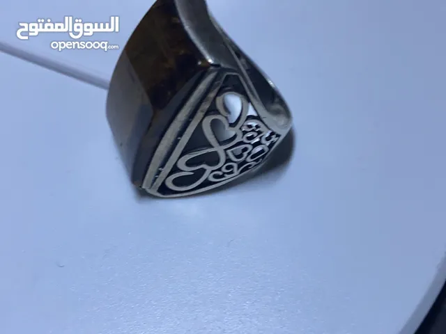 خاتم فضه مع ساعه للبيع ب 35 دينار