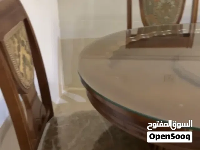 ميز طعام صالة