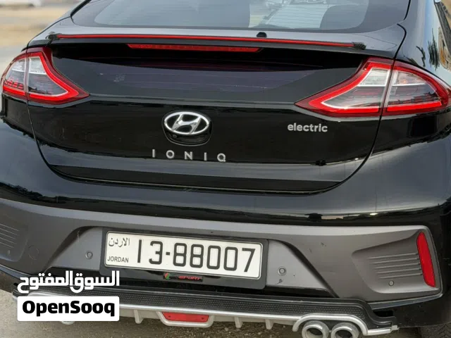 2018, هيونداي, ايونيك, Standard