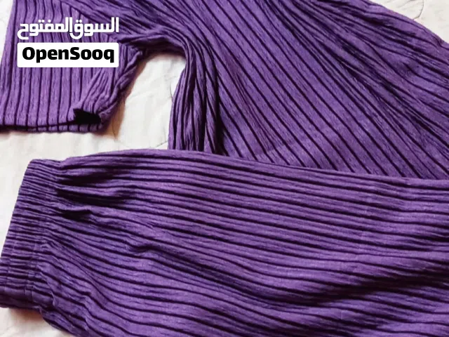 تراكات نسائية