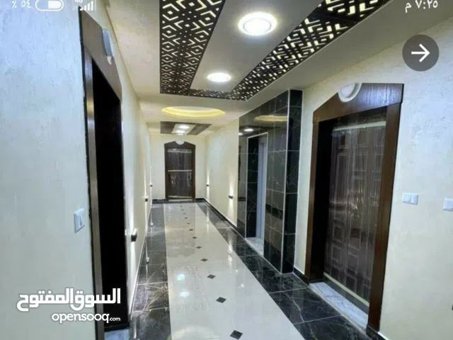138 m2 3 Bedrooms Apartments for Sale in Zarqa Al Hashemieh