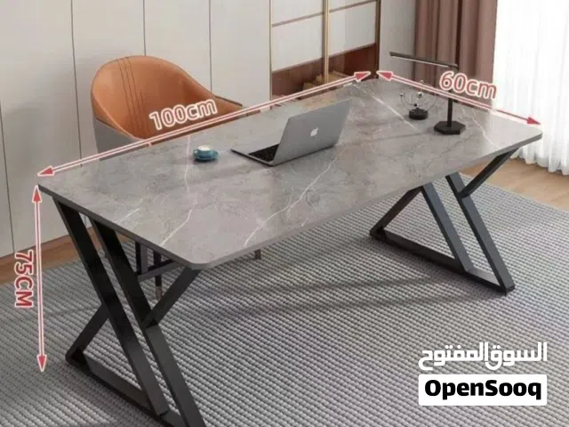 ميز دراسي خشبي هيكل حديد، توصيل مجاني