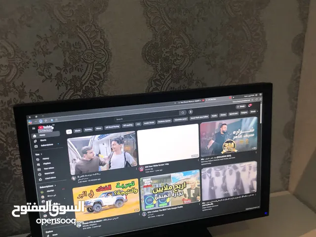 17" Dell monitors for sale in Muscat