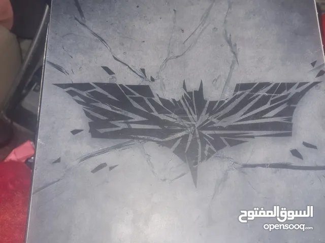 بلاستيشن 4 استخدام شخصي نظيف كرت ب250 دولار عرطه العرطات قابل للتفاوض مع اشرطه ل للعب