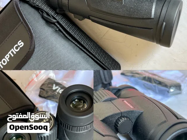 منظار فيكتور 10x42