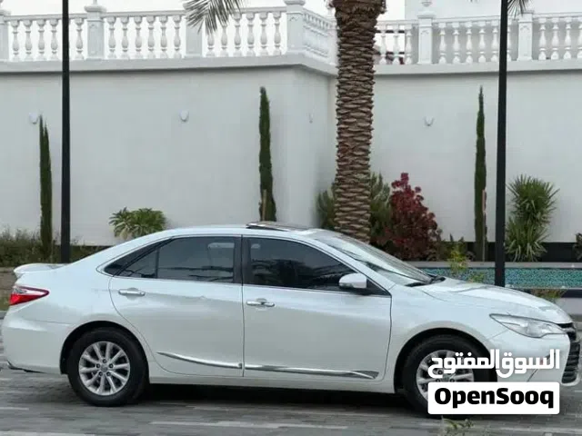 2016 تويوتا كامري GL