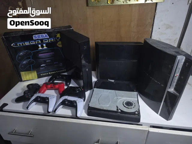 Gaming console bundle working/for parts
