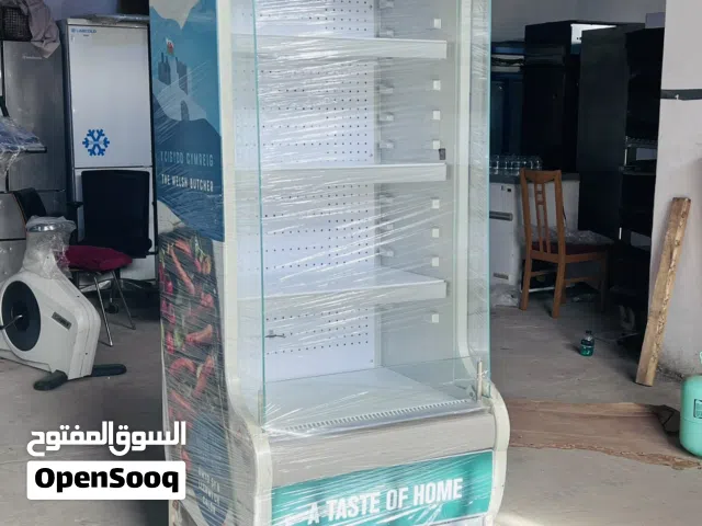 تلاجة عرض مكشوفة