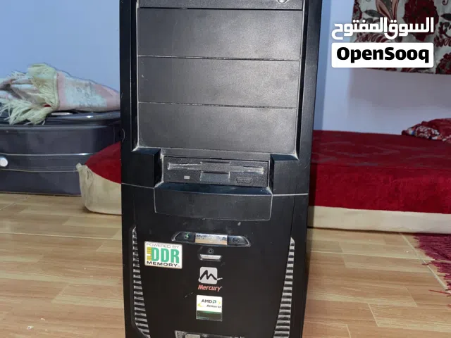 للبيع كمبيوتر مكتبي