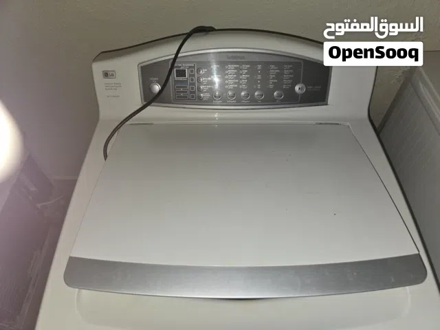 غسالة LG 13 kg حجم الغسالة  الغسالة بصحة جيدة وتعمل بشكل ممتاز