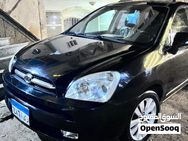 2010 كيا كارينز Luxury