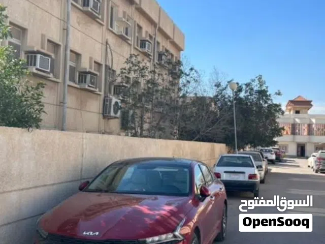 Used Kia K5 in Maysan