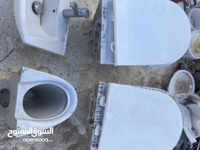 محابس للبيع مع حوض ماء بالقاعده