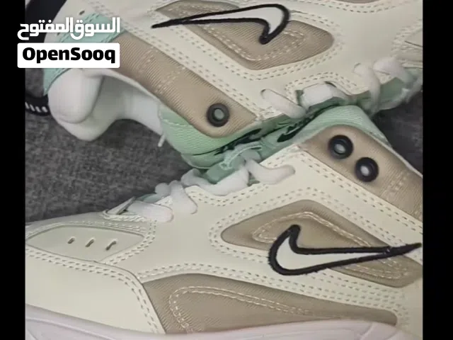 احذية رياضية براااند