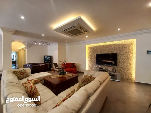 شقة مفروشة للإيجار 340م2 ( Property 18197 ) سنوي فقط