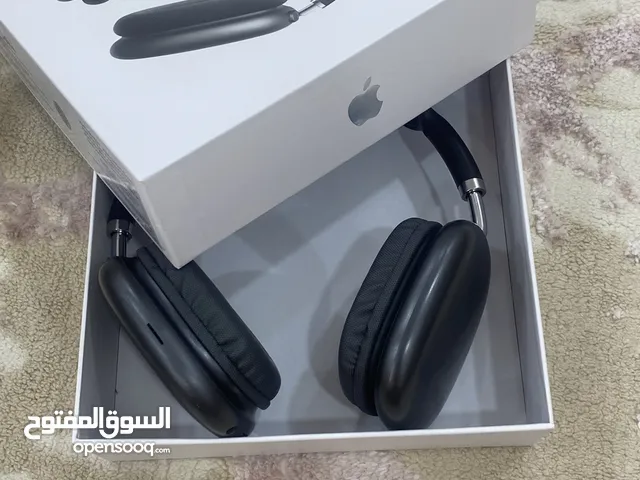 جديده و اصليه كملت معاي بس شهر بس سبب البيع ما احتاجها      (كاش)