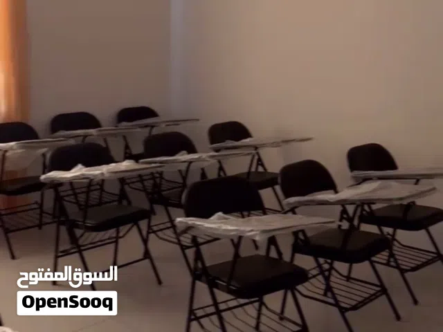 كراسي طلاب بحالة ممتازة(10)