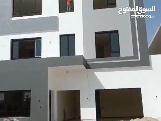 960 m2 4 Bedrooms Townhouse for Rent in Al Jahra Matla'