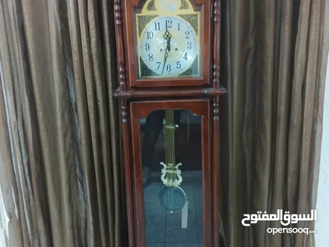 ساعه انتيكا للبيع او للبدل ب بغبغاء