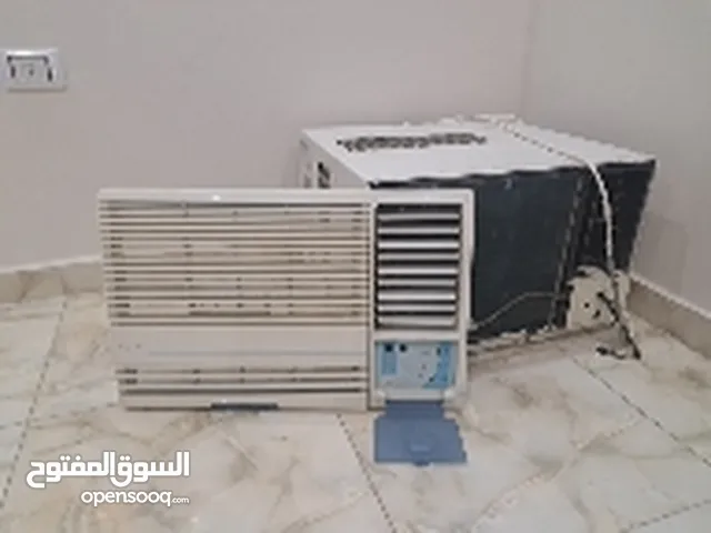 مكيف كارير شباك واحد ونص حصان بوضع الشركة