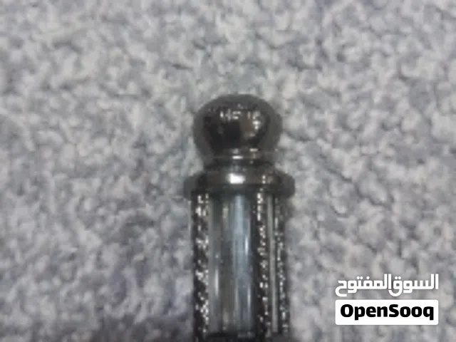 علب عطر باشكال مميز لعطر العود و العطور الزيتيه