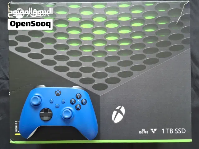 Xbox Series X + 2 Controllers + Boxاكس بوكس سيريس اكس + يد إضافية  Xbox Series X + Extra Controller