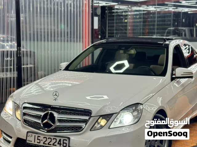 2013 مرسيدس بنز الفئة-E E 200