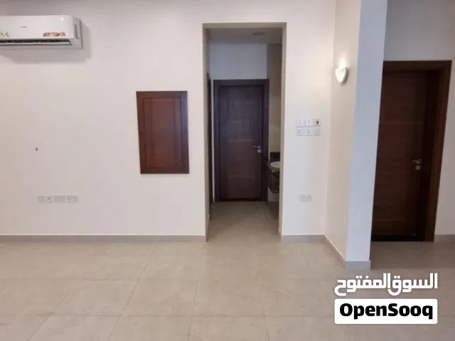 122 m2 2 Bedrooms Apartments for Rent in Central Governorate Sanad
