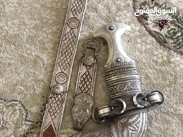 خنجر صناعة عمانيه