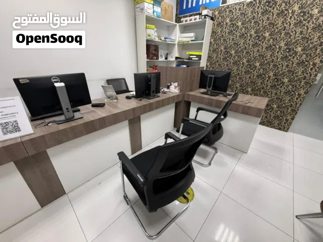 مكتب طباعة متكامل للبيع في عجمان – الجرف 3 جاهز للتشغيل فوراً