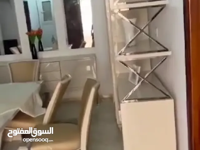250 m2 4 Bedrooms Apartments for Rent in Benghazi Beloun
