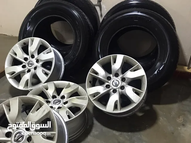 Dunlop 18 Tyre & Rim in Al Batinah