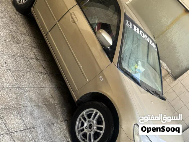 Honda civic 2004320,000kmGCC Specs