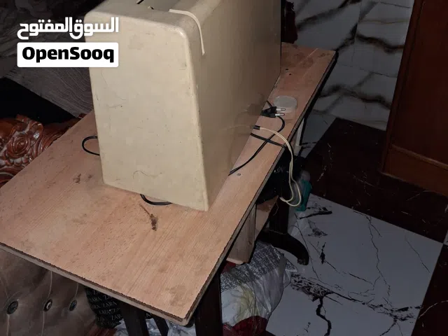 ماكينة خياطة نظيفة